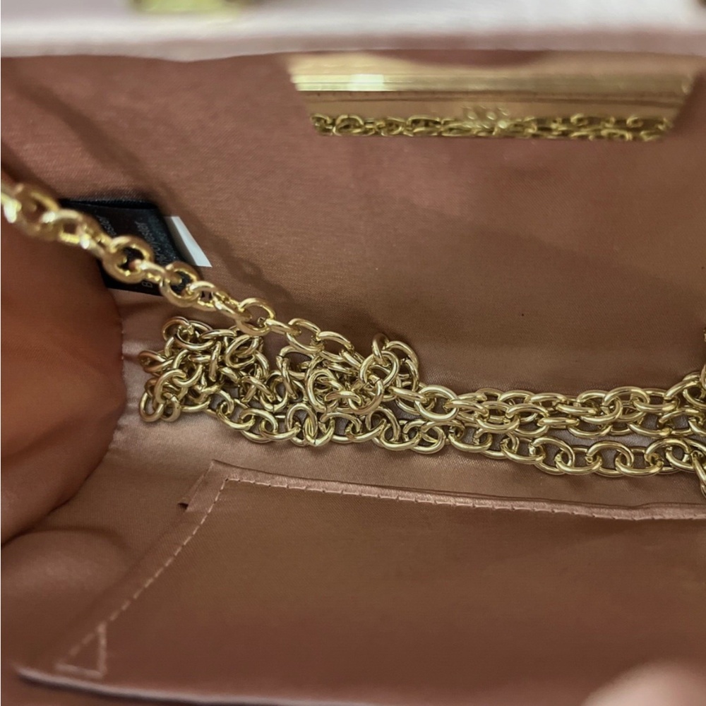💐INC International Concepts~NWT~Danyelle Satin Party Clutch Purse MSRP $79.50💐 - Picture 5 of 10